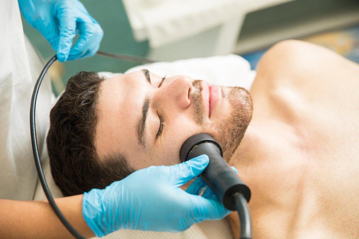 Men's laser hair removal treatment